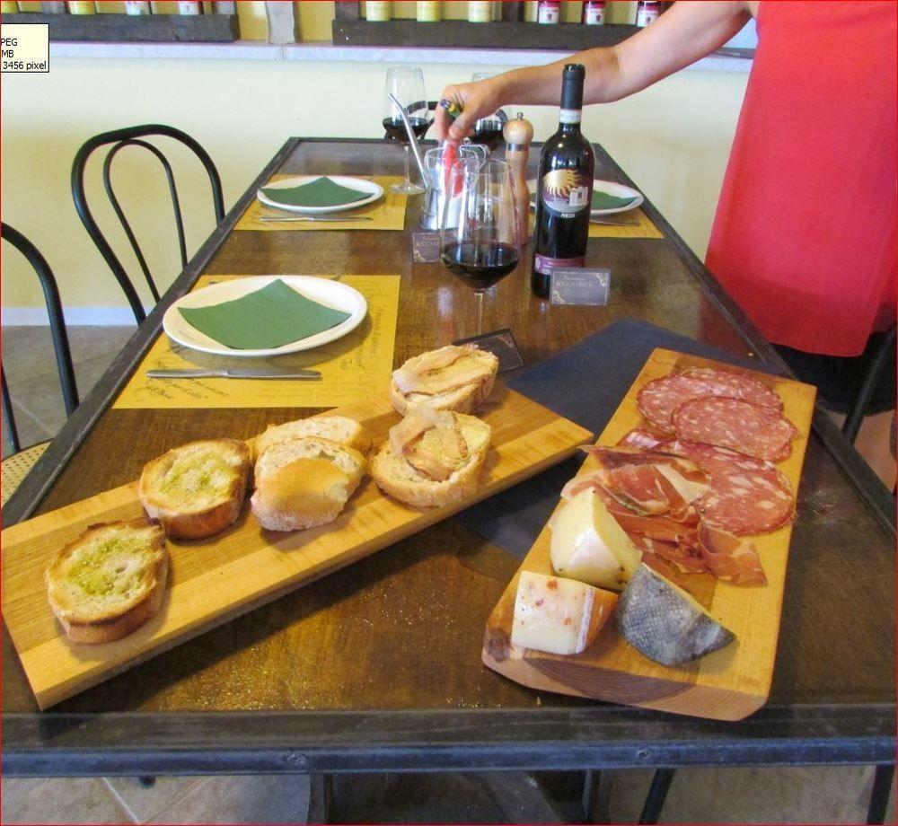 Il Grifo Hotel e Bisteccheria Toscana Montepulciano Stazione Esterno foto